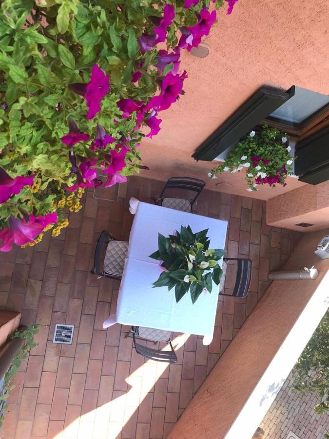 Casa Del Balcone Fiorito Apartment Cormons Exterior photo