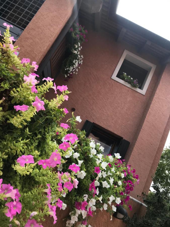 Casa Del Balcone Fiorito Apartment Cormons Exterior photo